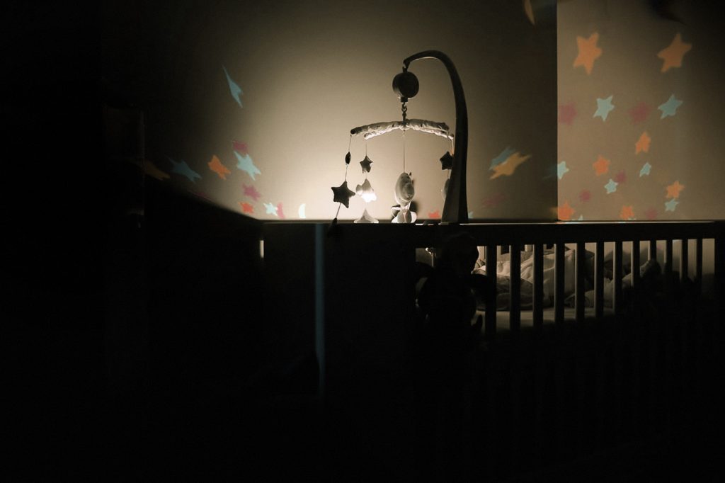 5 dicas para a iluminação de quarto de bebês
